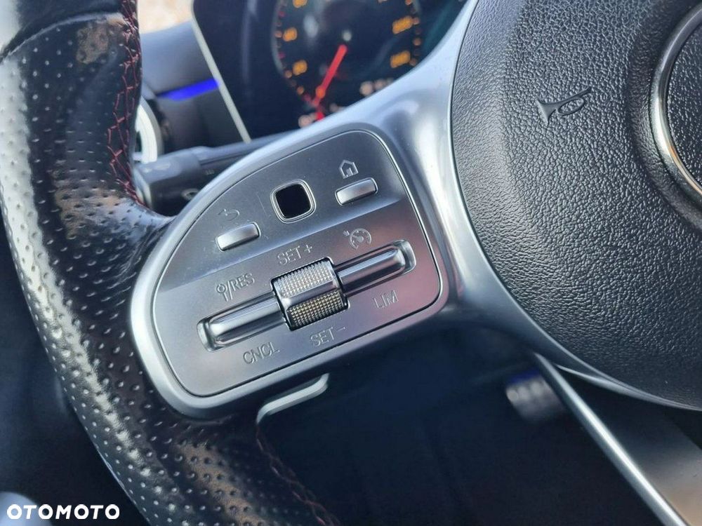 Mercedes-Benz Klasa A 220 4Matic 7G-DCT AMG Line - 18