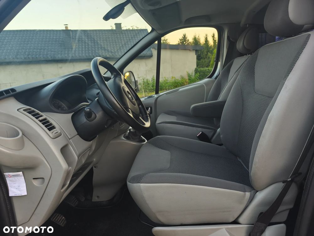 Opel VIVARO - 19