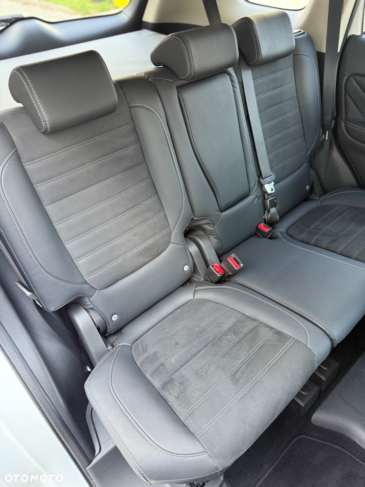 Mitsubishi Outlander PHEV Instyle NAVI + - 29