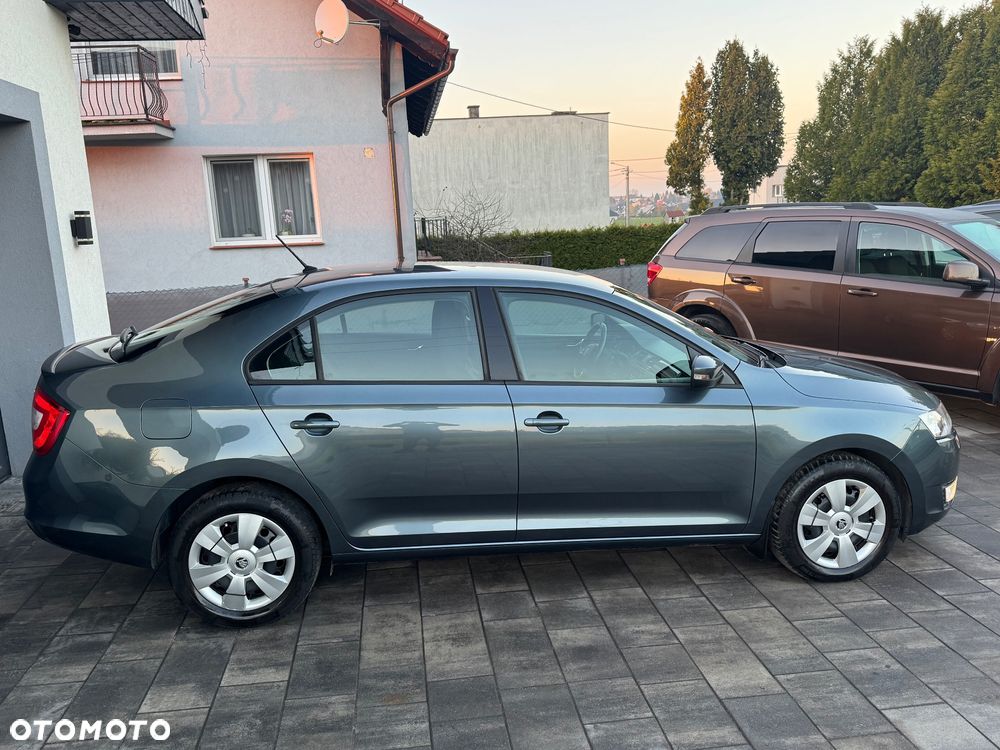 Skoda RAPID 1.4 TSI Ambition DSG - 8