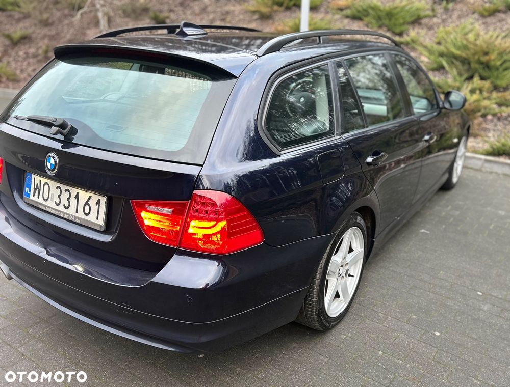 BMW Seria 3 320d DPF - 10