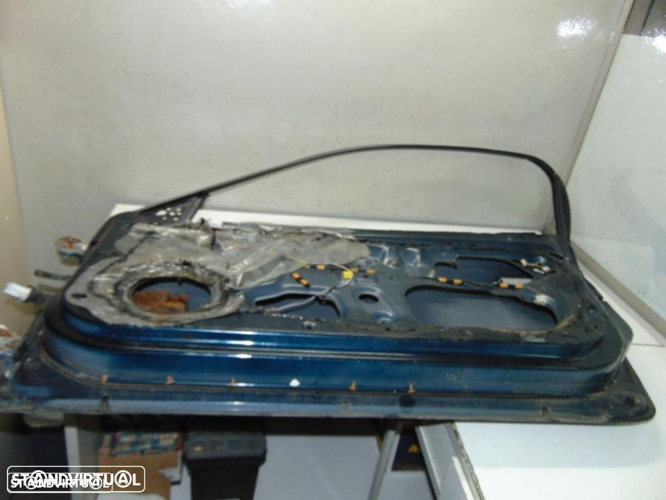 Mazda MX3 porta - 5