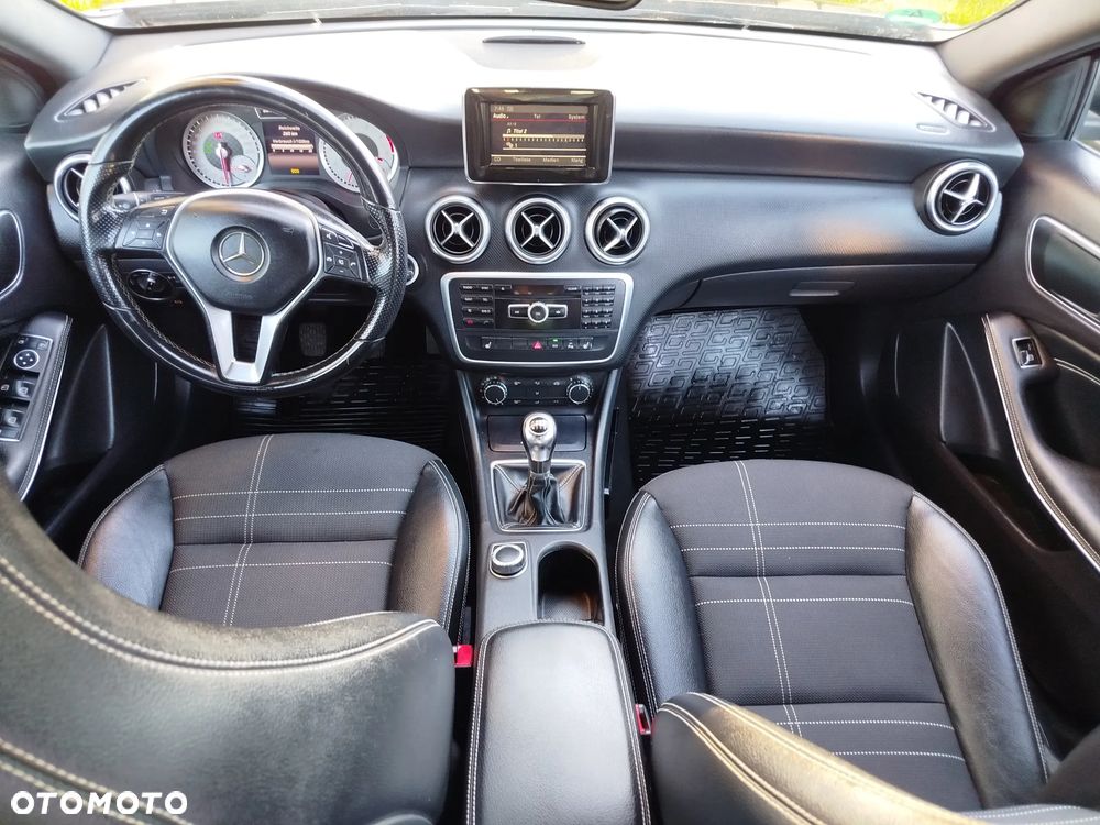 Mercedes-Benz Klasa A 180 (BlueEFFICIENCY) Urban - 13