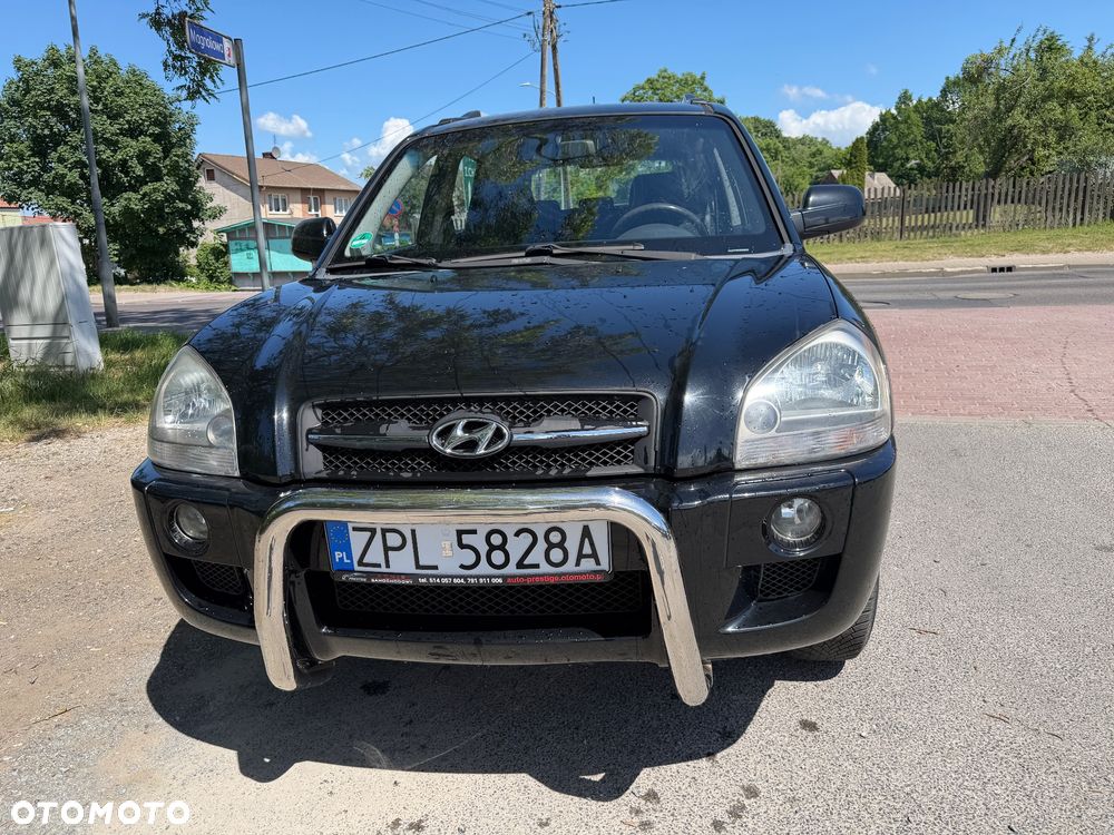 Hyundai Tucson 2.0 Comfort 2WD - 3