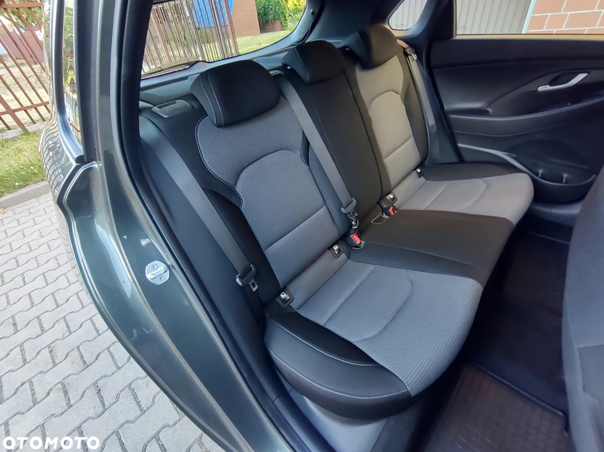 Hyundai i30 1.5 DPI Modern - 33