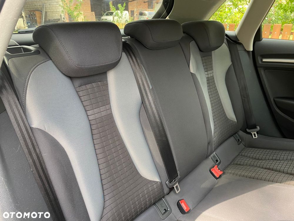Audi A3 Sportback 2.0 TDI Ambition - 10