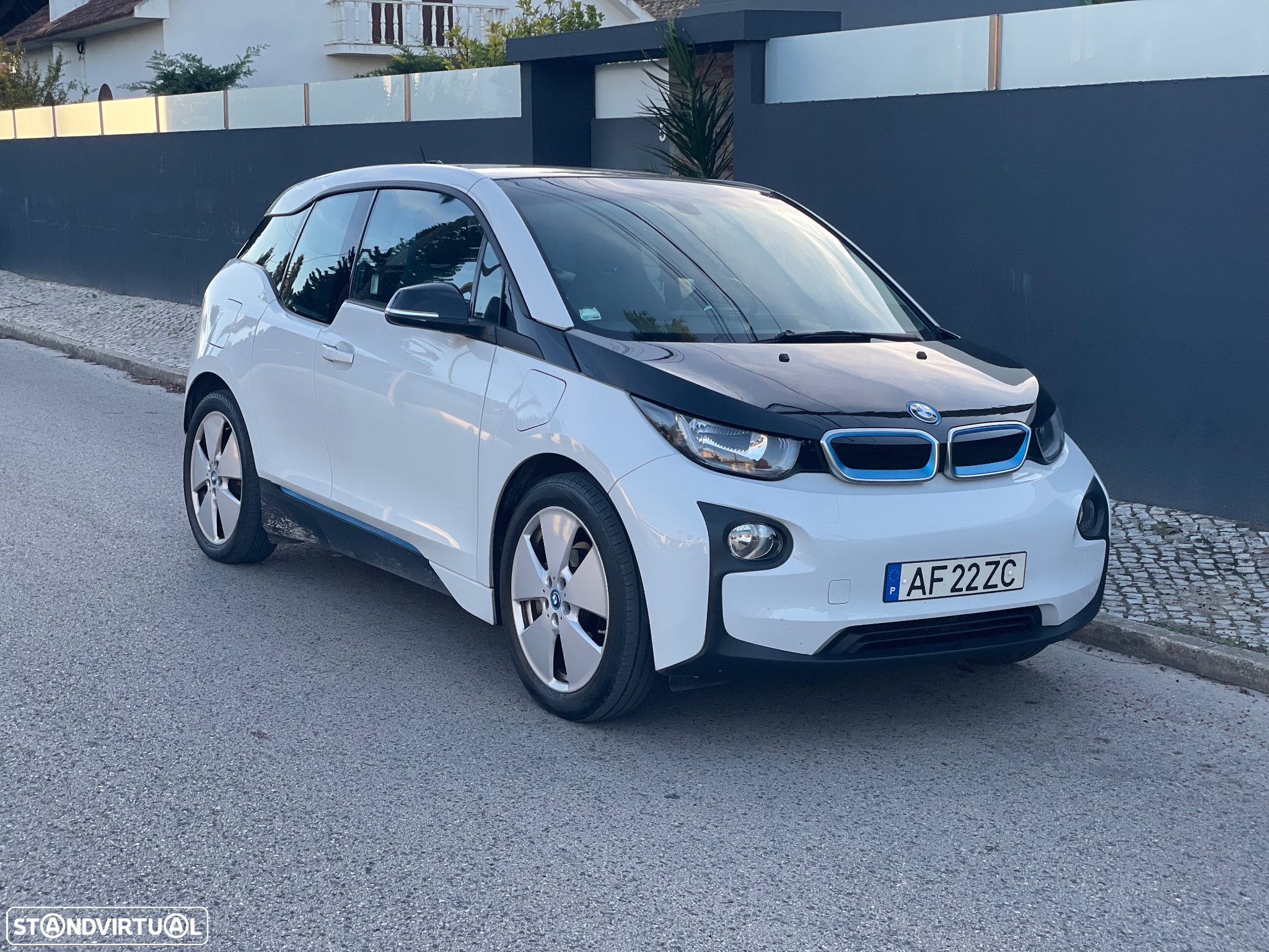 BMW i3 (94 Ah) Range Extender - 16