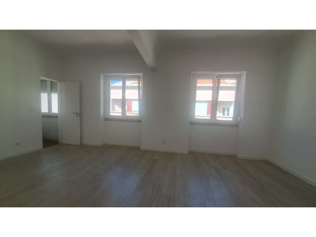 Apartamento T2 Graça Remodelado - Grande imagem: 4/35