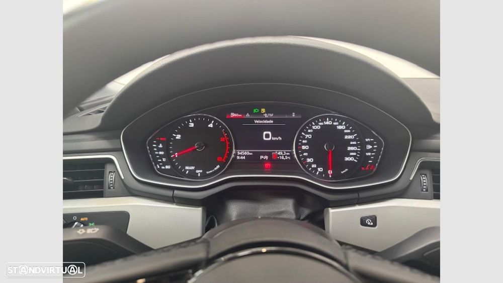 Audi A4 35 TDI Advanced S tronic - 8