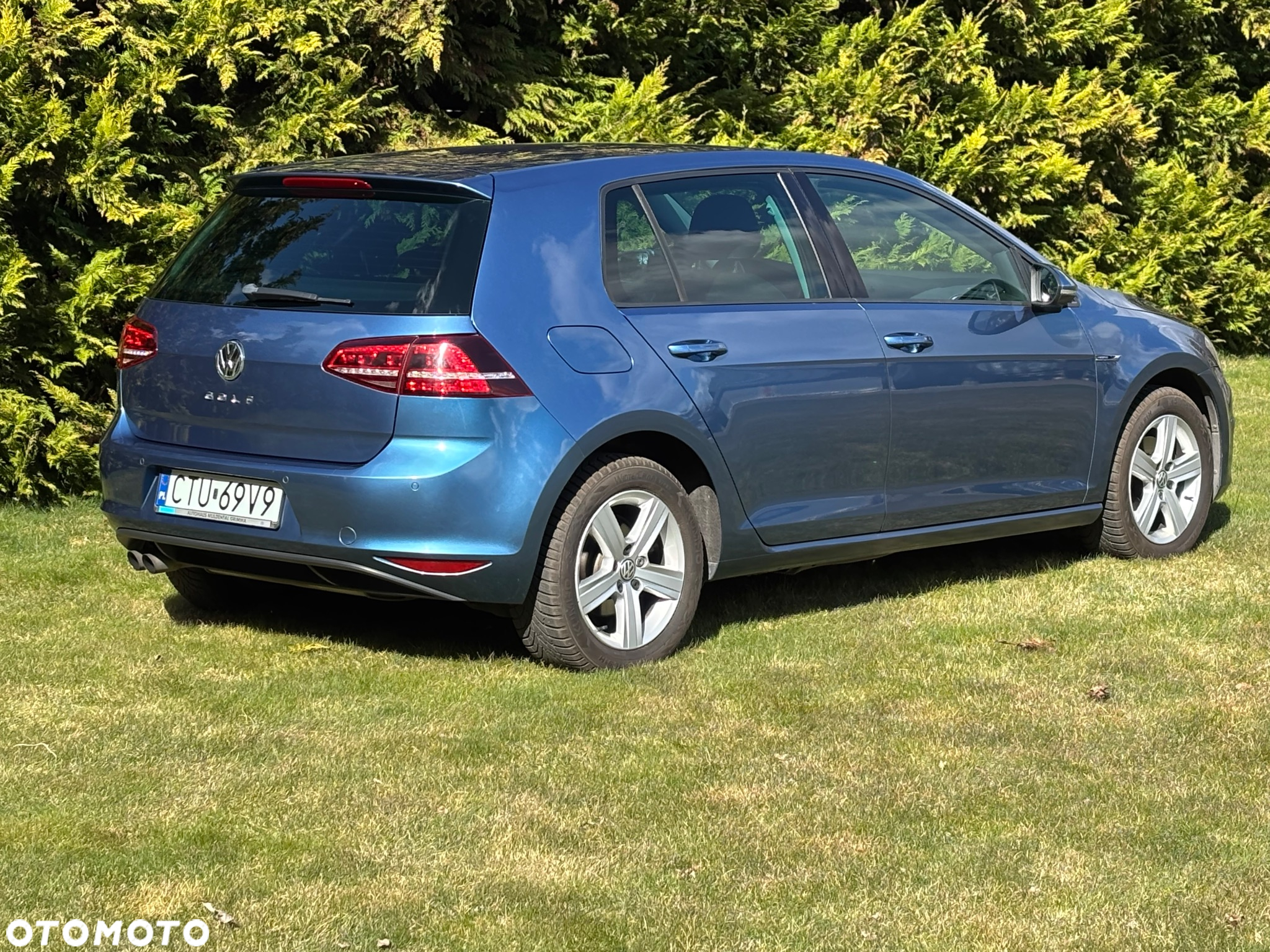 Volkswagen Golf 1.4 TSI BlueMotion Technology DSG Lounge - 4