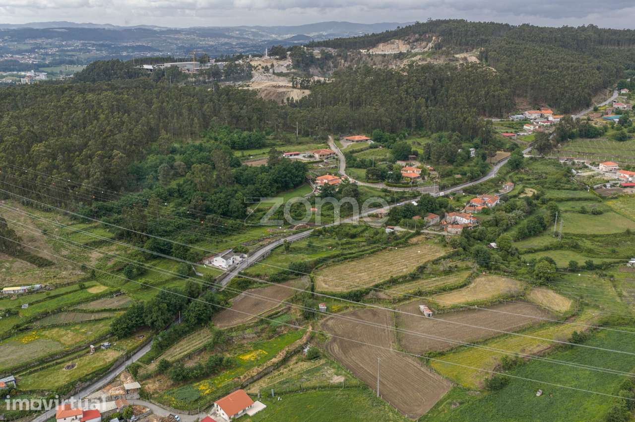 Terreno, 215 m², Duas Igrejas - Grande imagem: 2/10