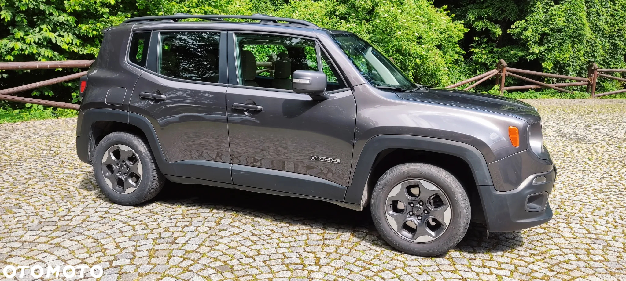 Jeep Renegade 1.6 E-torQ Sport - 5