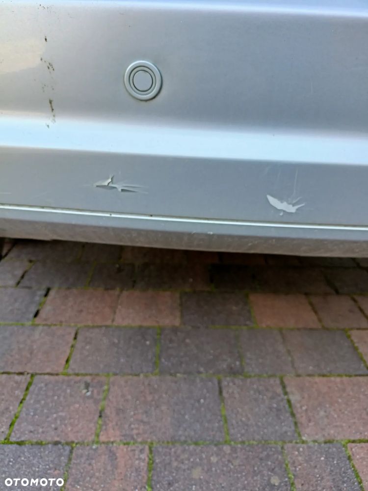 Ford Focus 1.8 FF Ghia - 14