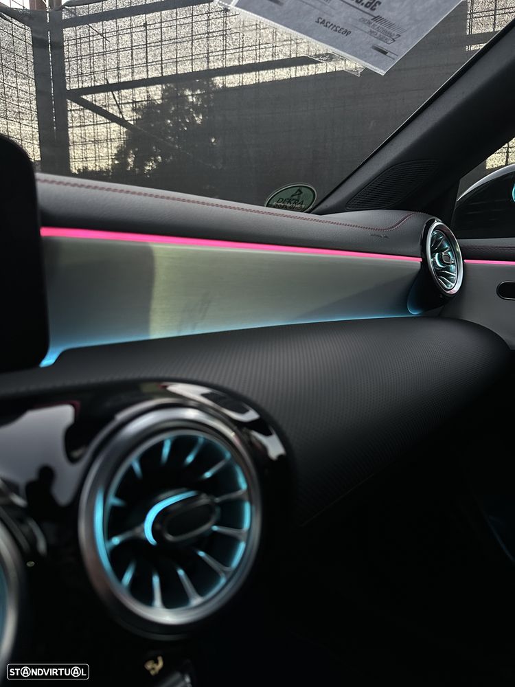 Mercedes-Benz CLA 180 7G-DCT AMG Line - 41