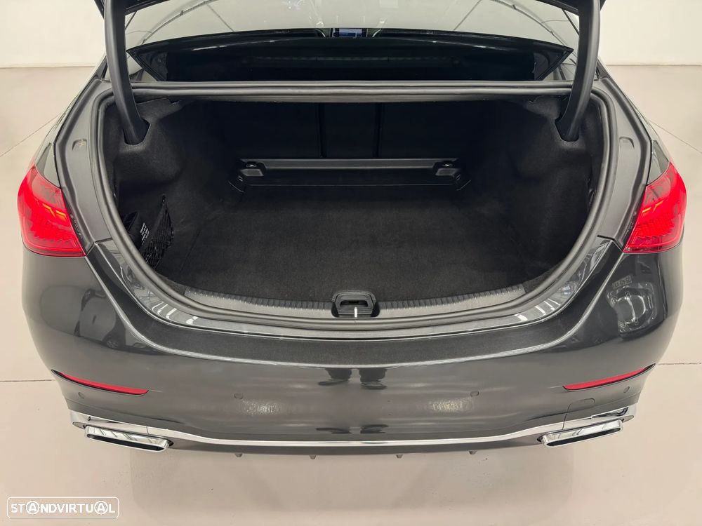 Mercedes-Benz C 300 d AMG Line - 14