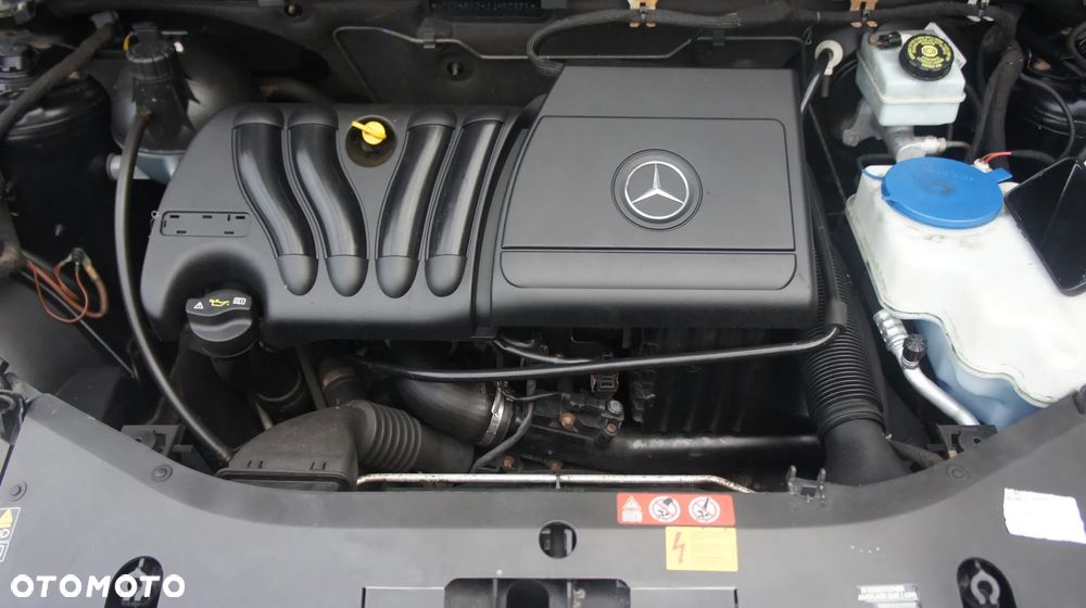 Mercedes-Benz Klasa B 200 Turbo - 27