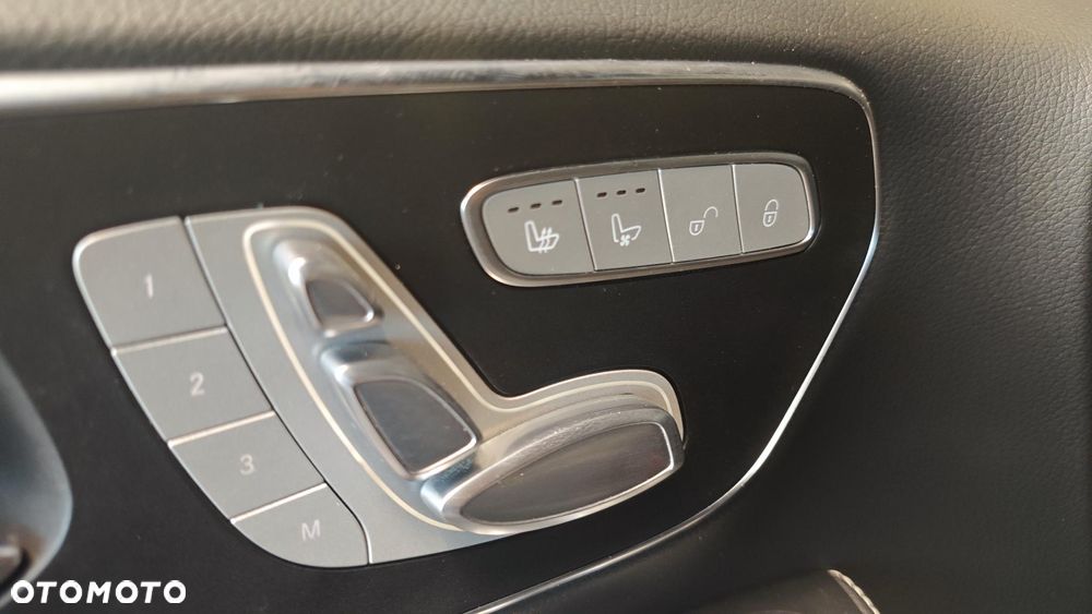 Mercedes-Benz Klasa V 300 d 4-Matic 9G-Tronic Avantgarde (d³ugi) - 6