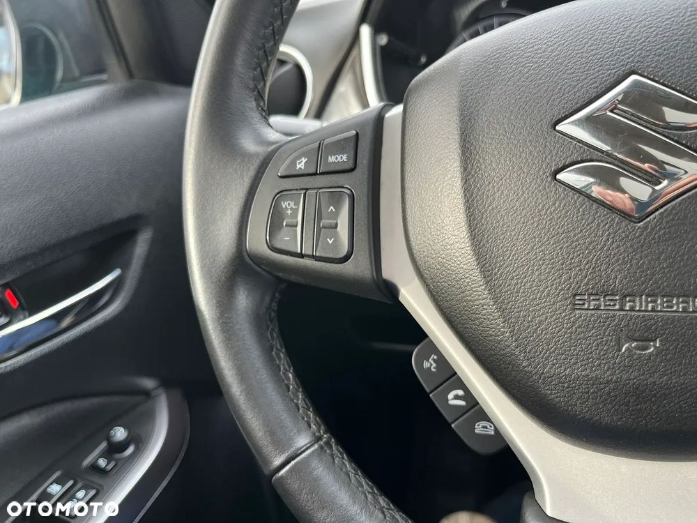 Suzuki Vitara 1.4 Boosterjet XLED Sun 4WD - 21