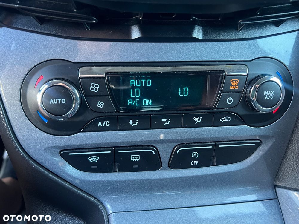 Ford Focus - 34