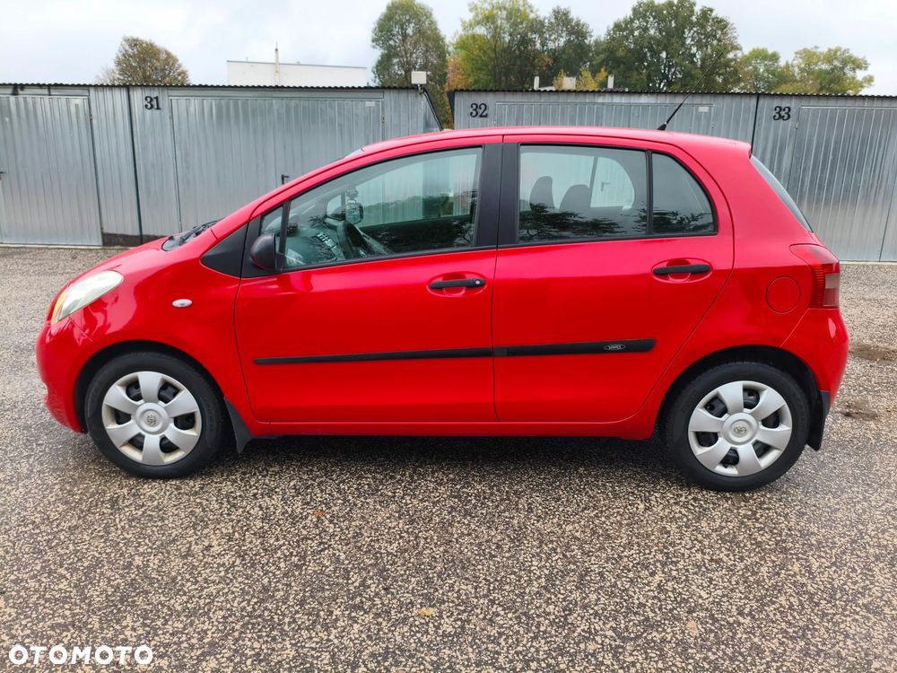 Toyota Yaris 1.3 Luna A/C - 10