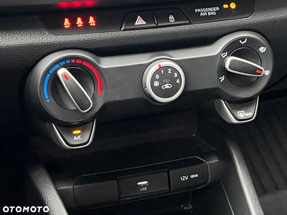 Kia Rio 1.0 T-GDI L Business Line - 28