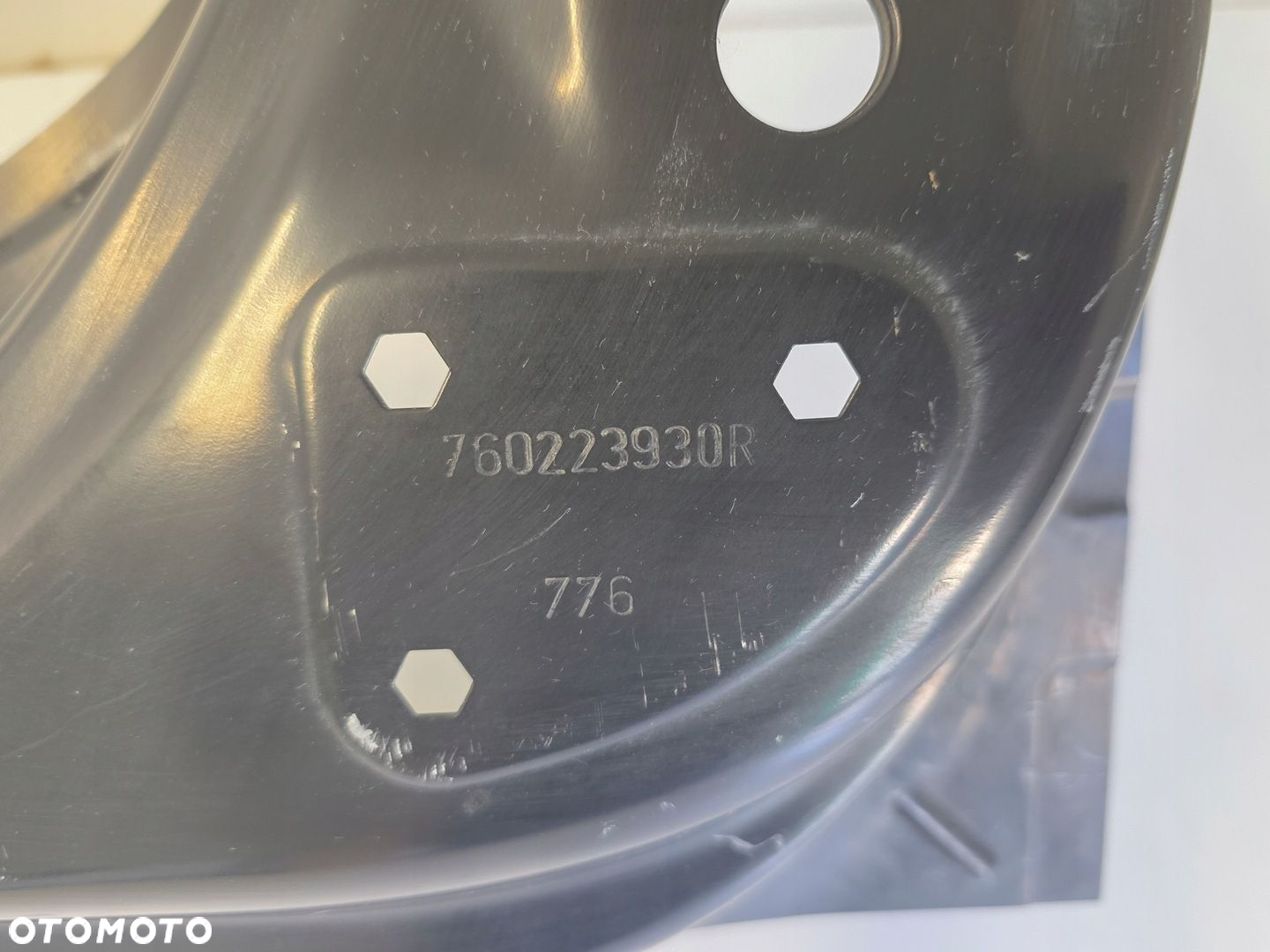 Próg prawy przód poszycie RENAULT Captur I 1 13- 760223930R - 2