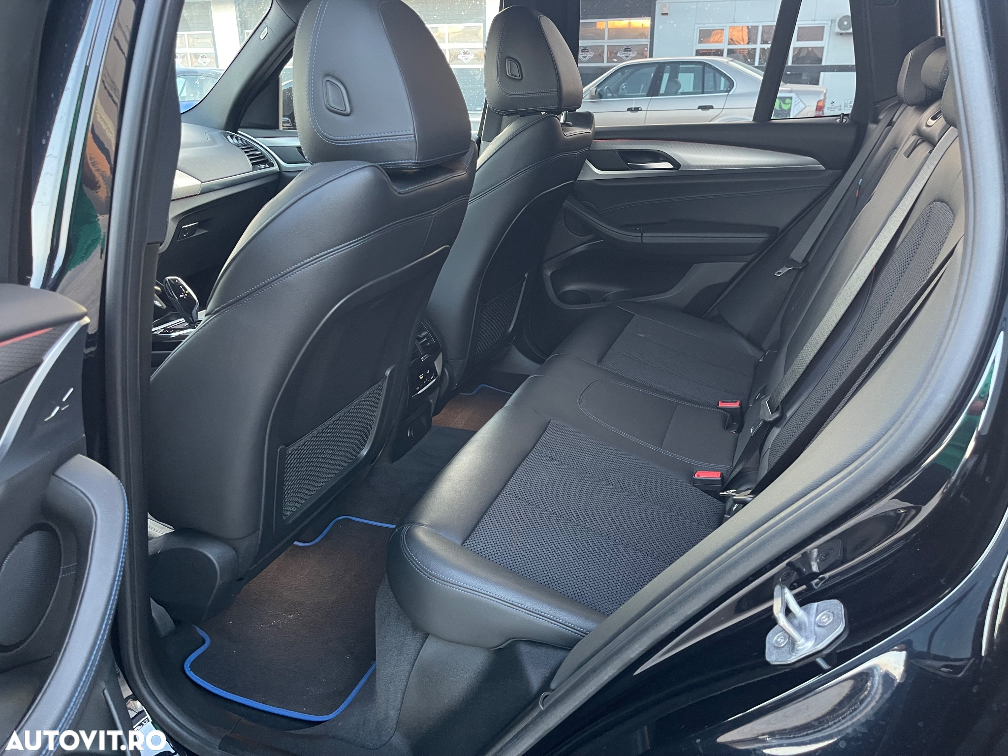 BMW X3 sDrive18d AT MHEV - 12