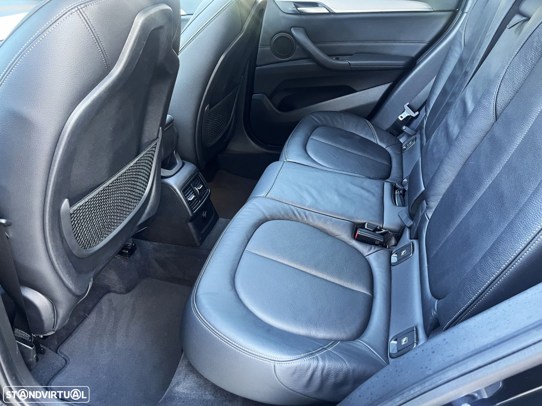 BMW X1 16 d sDrive Auto Pack M - 16