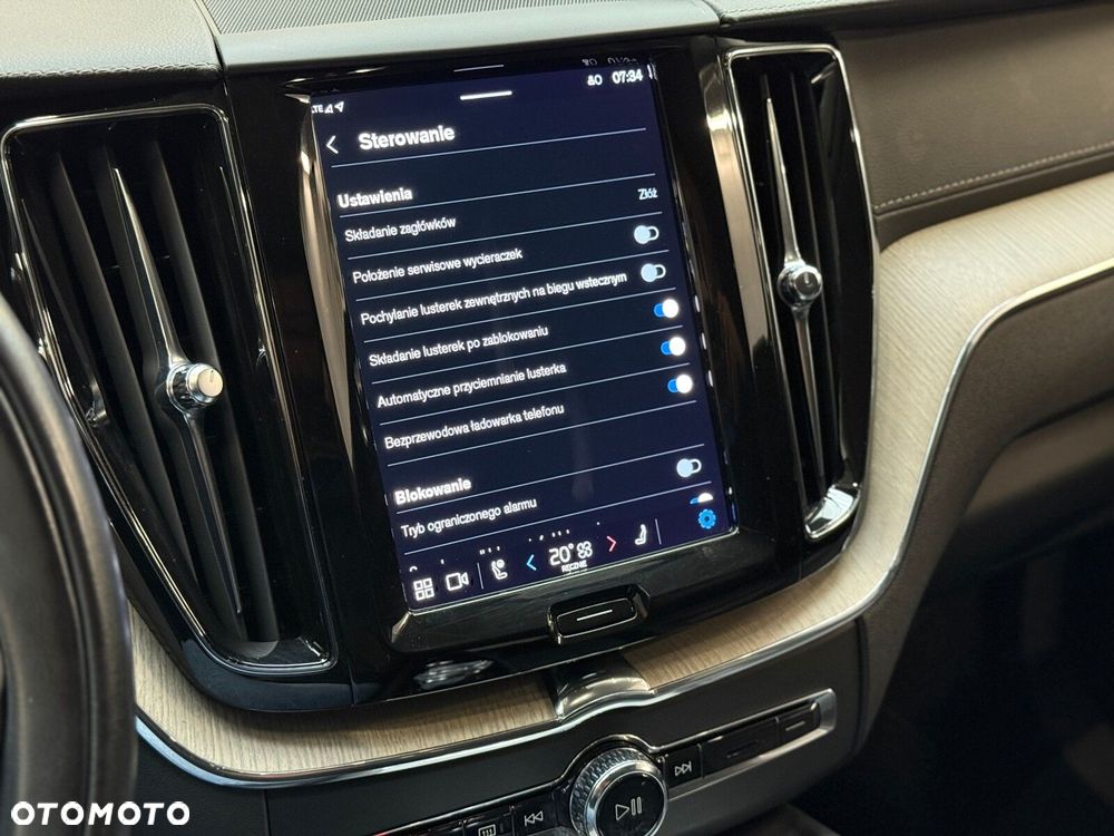 Volvo XC 60 B4 D AWD Inscription - 40