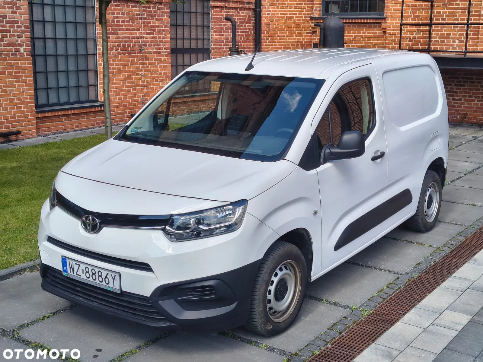 Toyota ProAce CITY Kangoo Express PARTNER Berlingo - 6