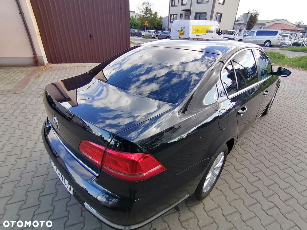 Volkswagen Passat 1.4 TSI BMT Comfortline - 18