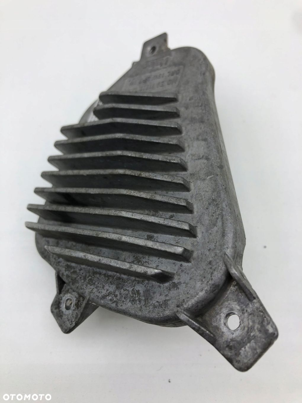 BMW X1 F48 MODUŁ JEŻ LEWA PRZETWORNICA LAMPY LED 90068144 - 1
