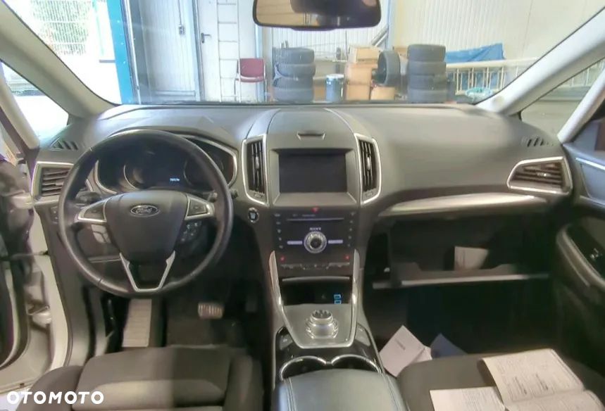 Ford S-Max 2.5 Duratec FHEV TITANIUM - 9