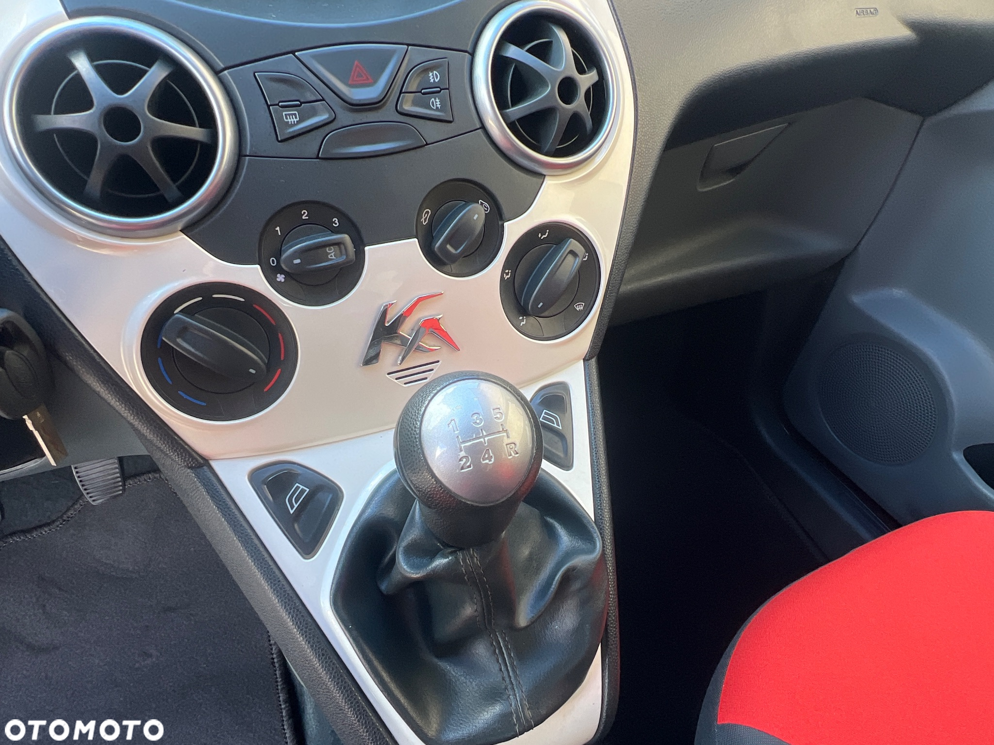 Ford KA Fun - 15
