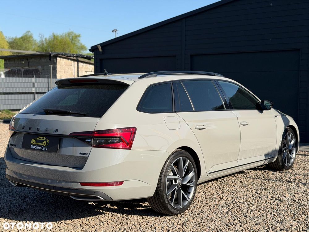 Skoda Superb 2.0 TDI 4x4 DSG Sportline - 8