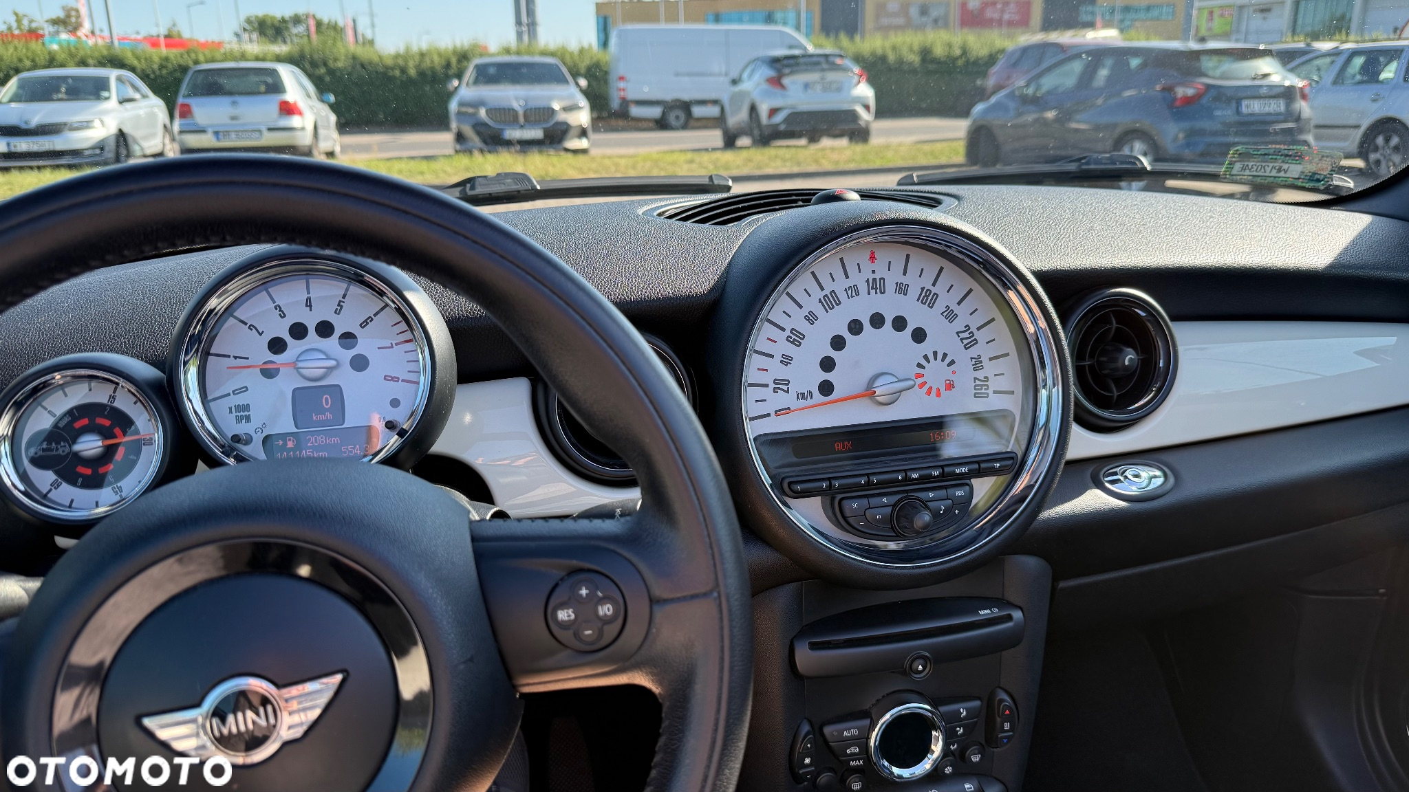 MINI Cooper Standard - 13