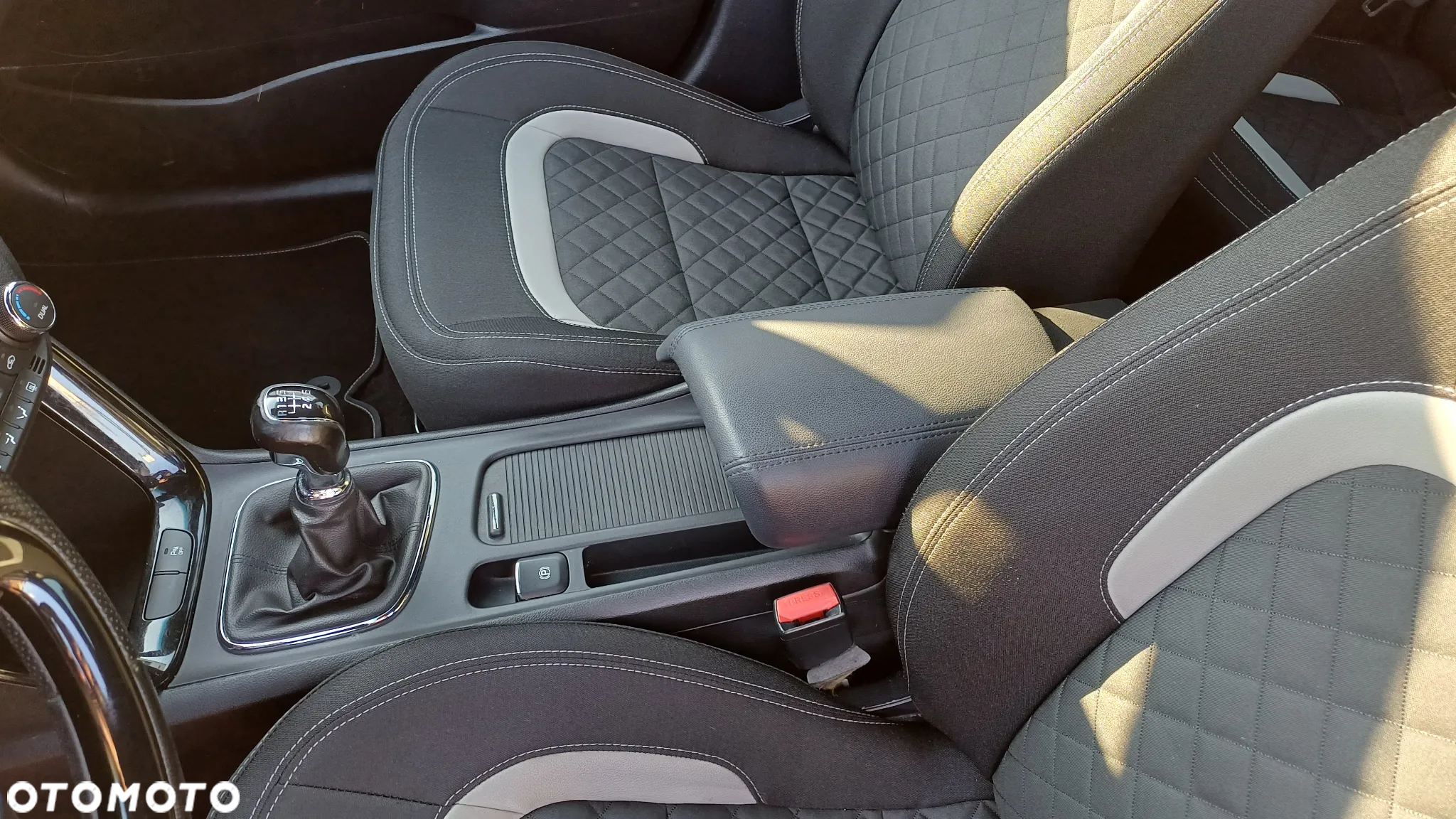 Kia Ceed Cee'd 1.0 T-GDI GT Line - 24