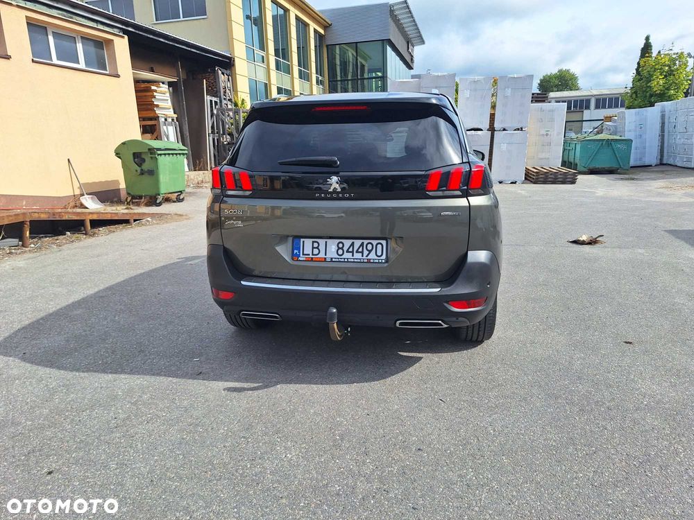 Peugeot 5008 - 4