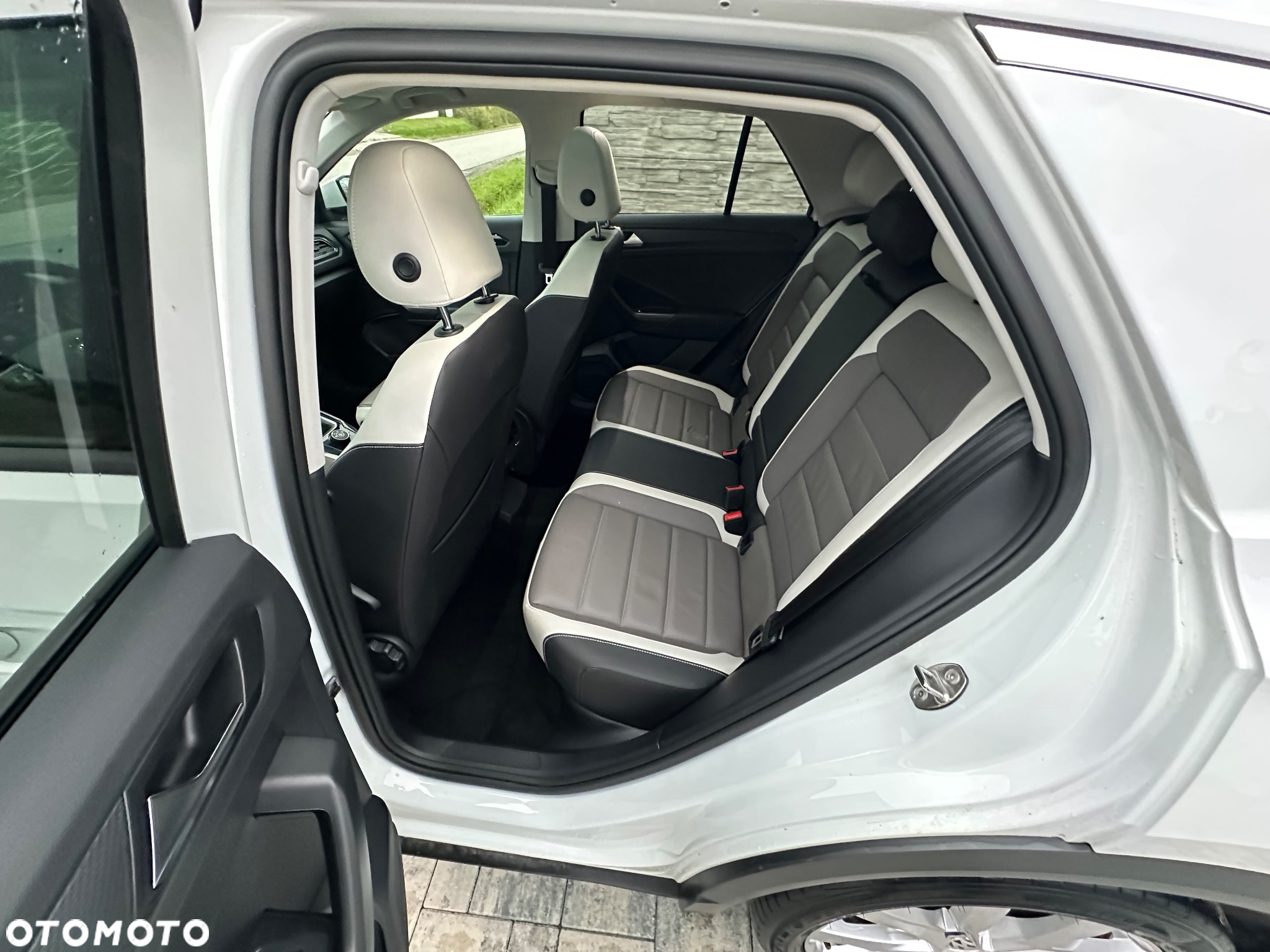 Volkswagen T-Roc 2.0 TSI 4Motion Premium DSG - 13
