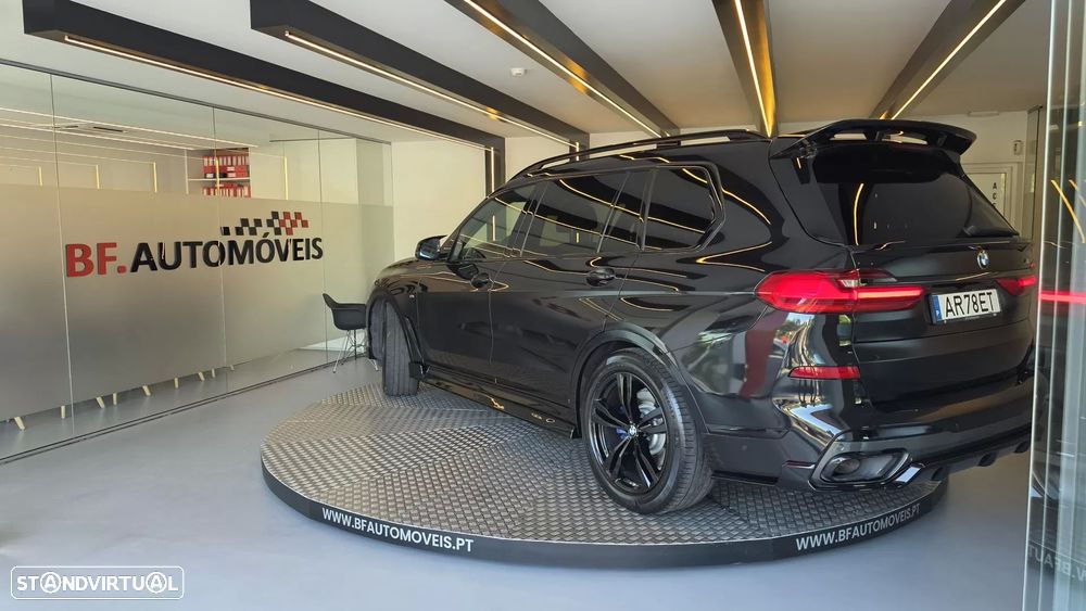 BMW X7 40 d xDrive Pack M - 4