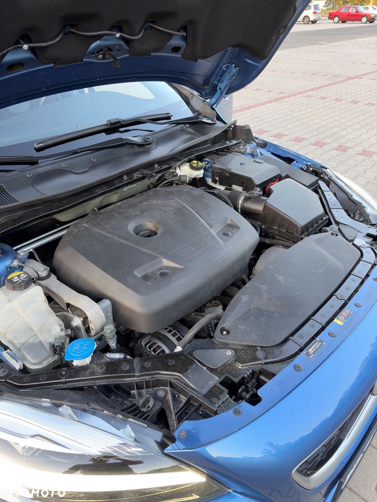 Volvo V40 T2 RDesign - 10