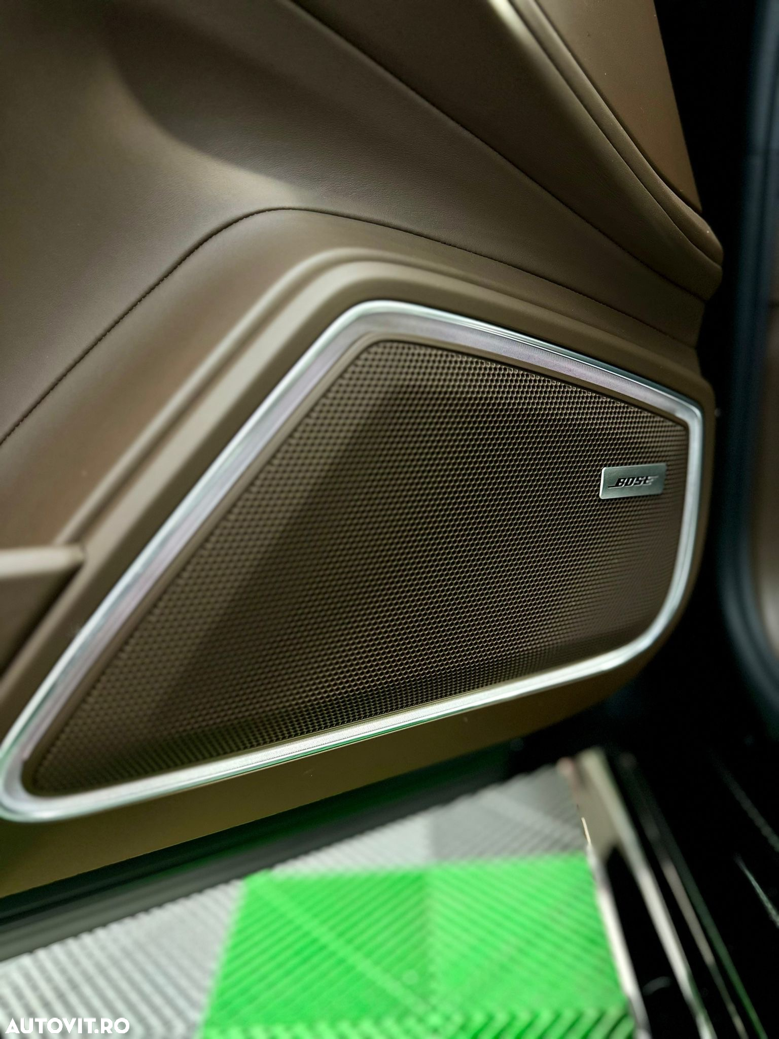Porsche Panamera 4 - 11