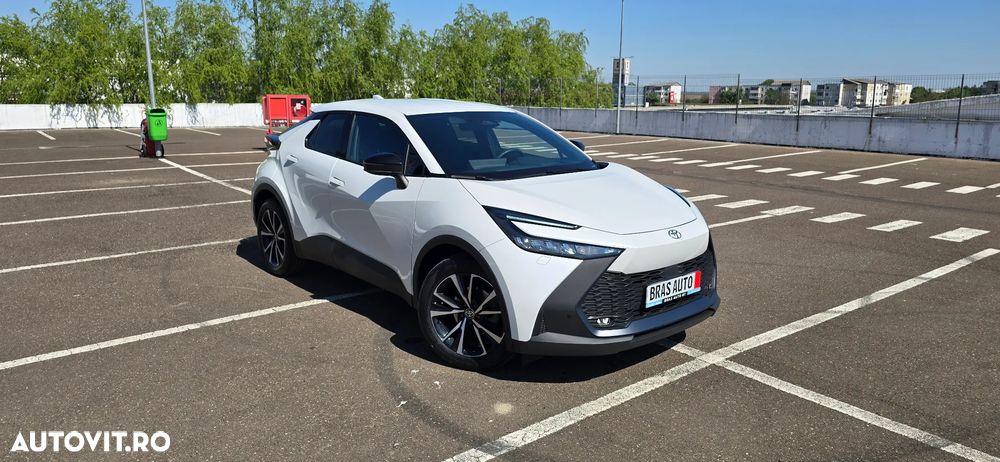 Toyota C-HR 1.8 Hybrid Team Deutschland - 1