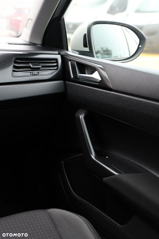 Volkswagen Taigo - 34