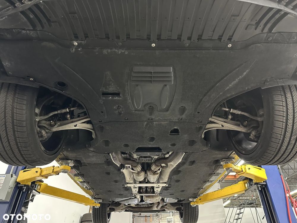 Audi S8 - 17