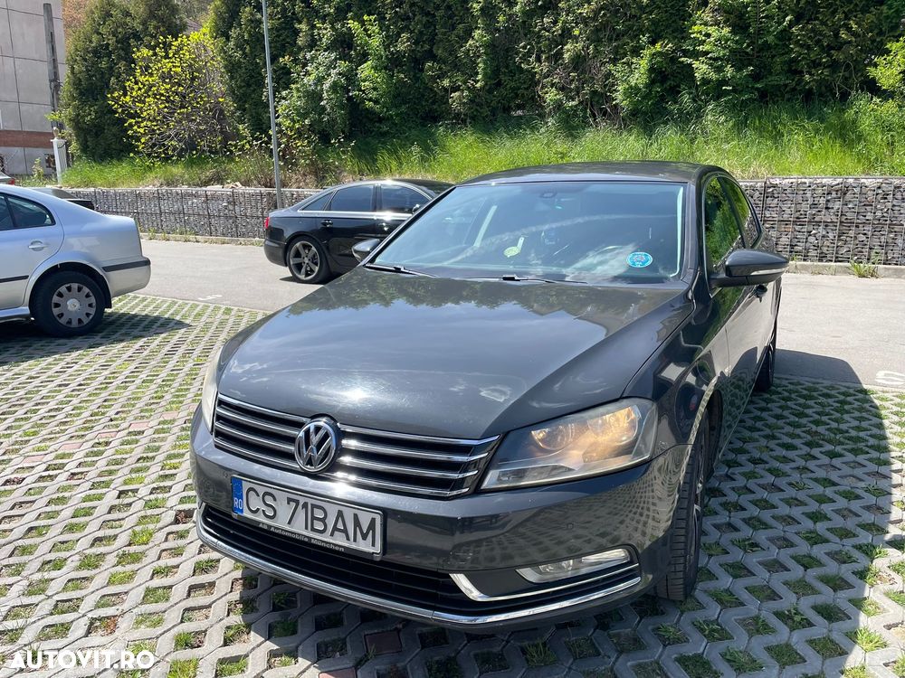 Volkswagen Passat 2.0 TDI BlueMotion Technology Exclusive - 3