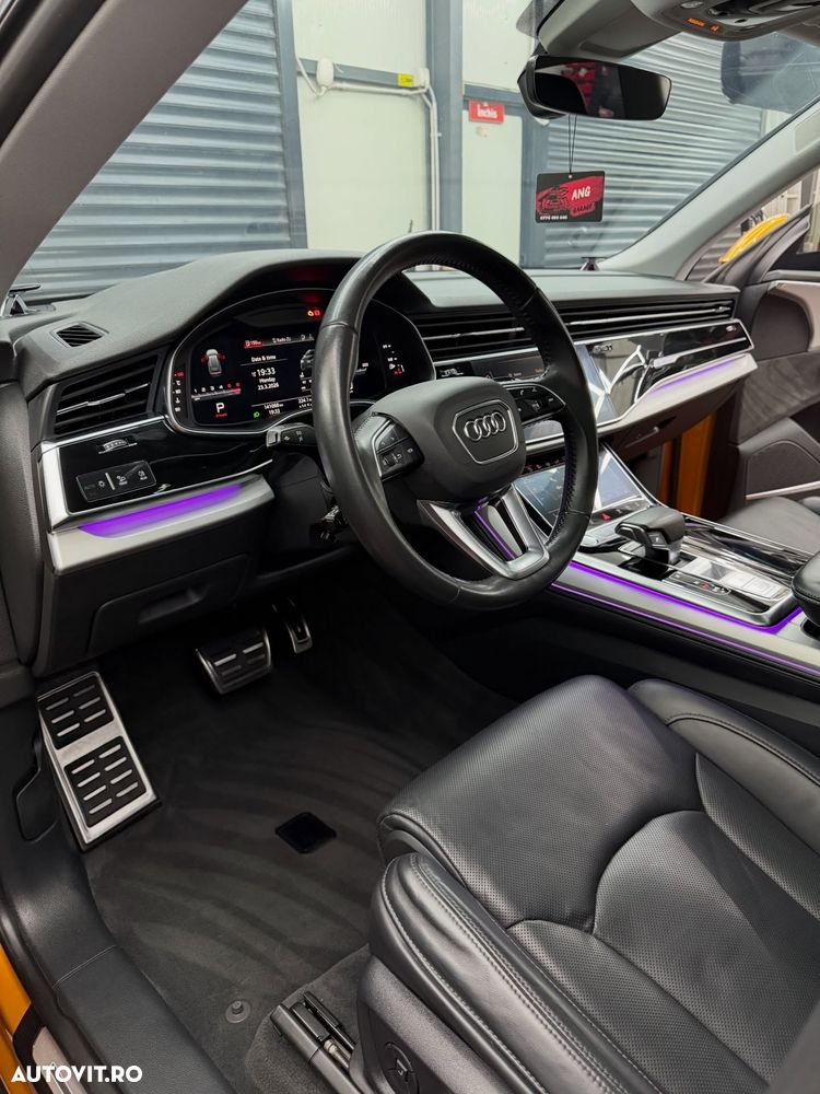 Audi Q8 - 4