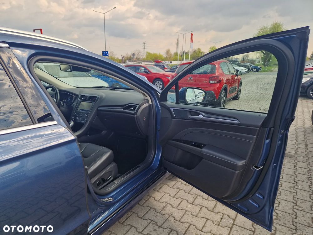 Ford Mondeo 2.0 CVT - 31