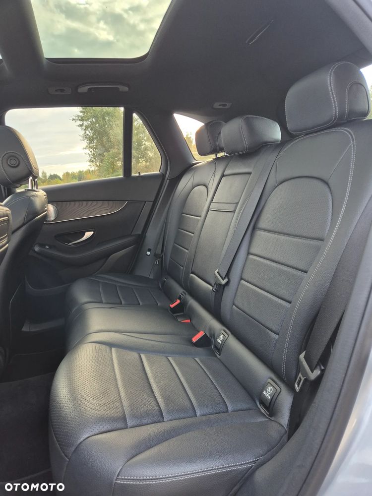 Mercedes-Benz GLC 300 4-Matic - 19