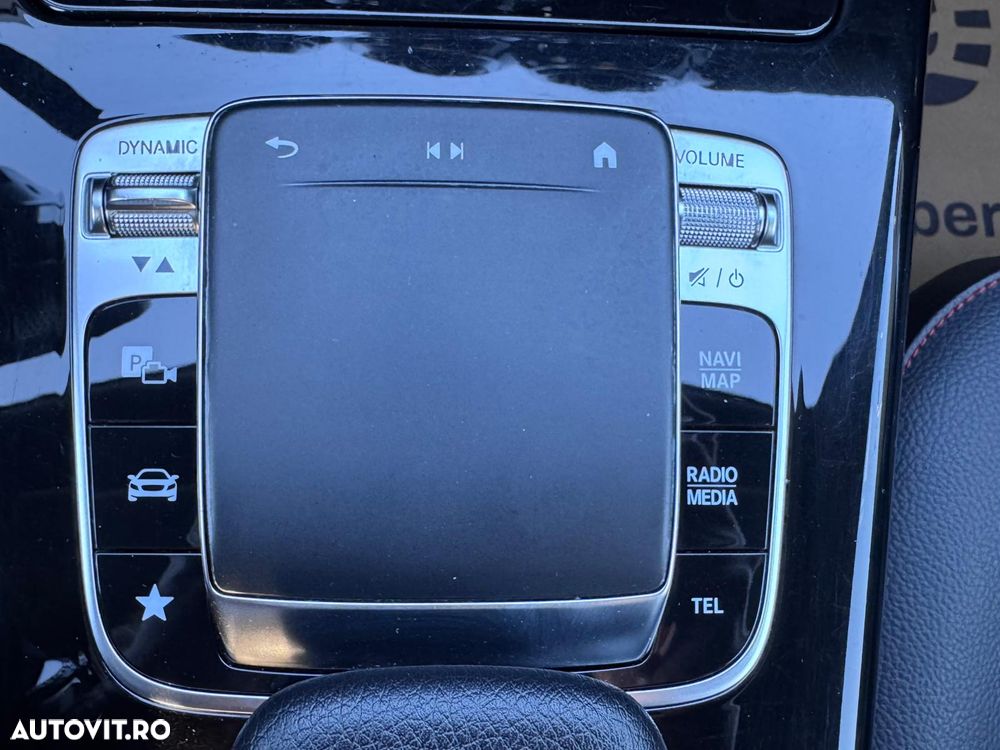 Mercedes-Benz CLA 220 7G-DCT AMG Line - 35